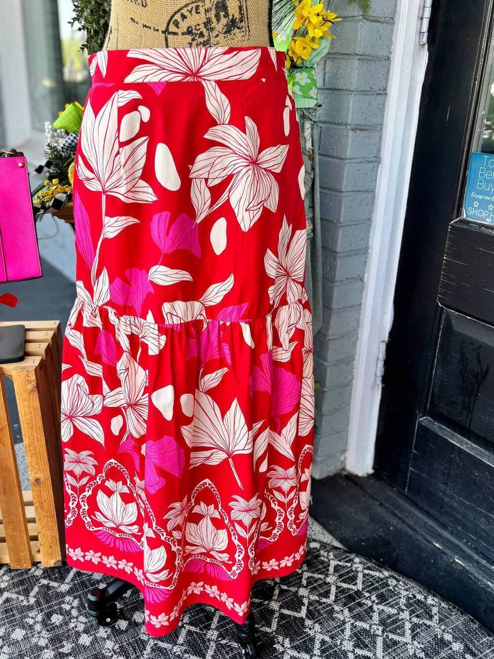 NEW MAUDE VIVANTE women's ada skirt in chilli florals
